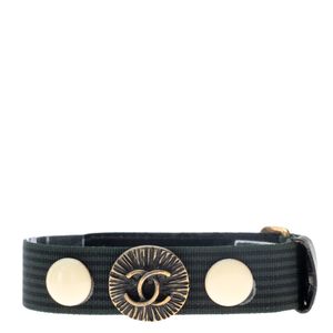 Pulseira Tecido Upcycling Botão Chanel