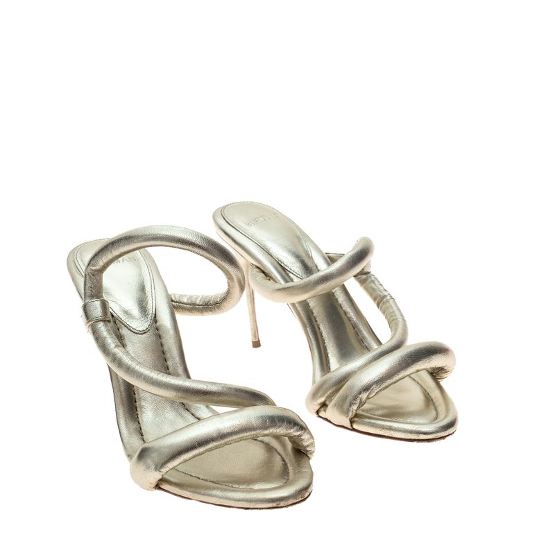 Sandalia-Alexandre-Birman-Dourado
