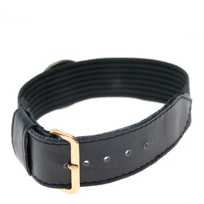 Pulseira-Tecido-Upcycling-Botao-Chanel-