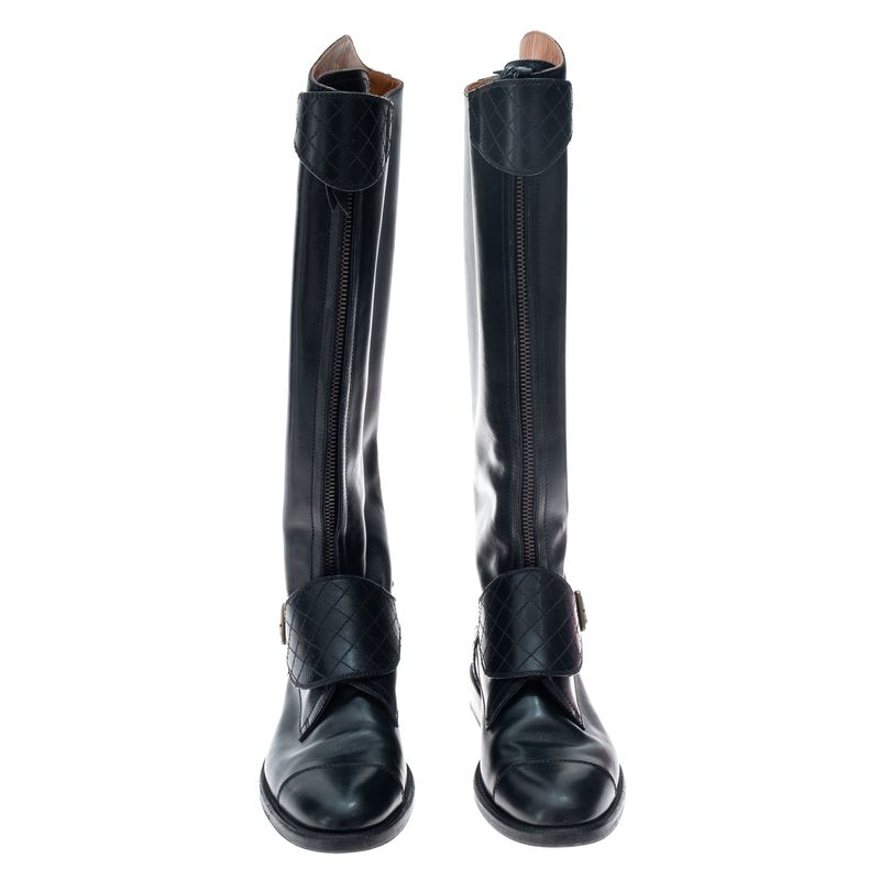 Bota-Chanel-Montaria-Couro-Preto-