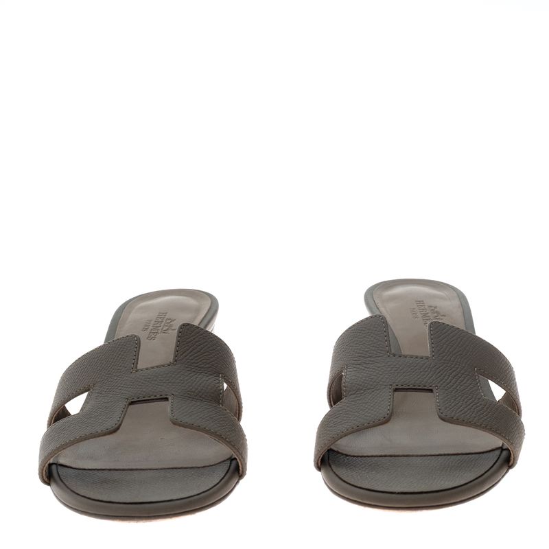 Sandalia-Hermes-Oasis-Etoupe