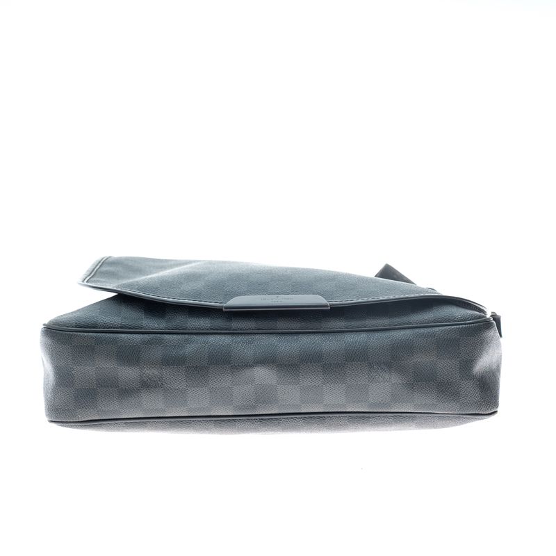 Bolsa-Louis-Vuitton-Messenger-Damier-Graphite-