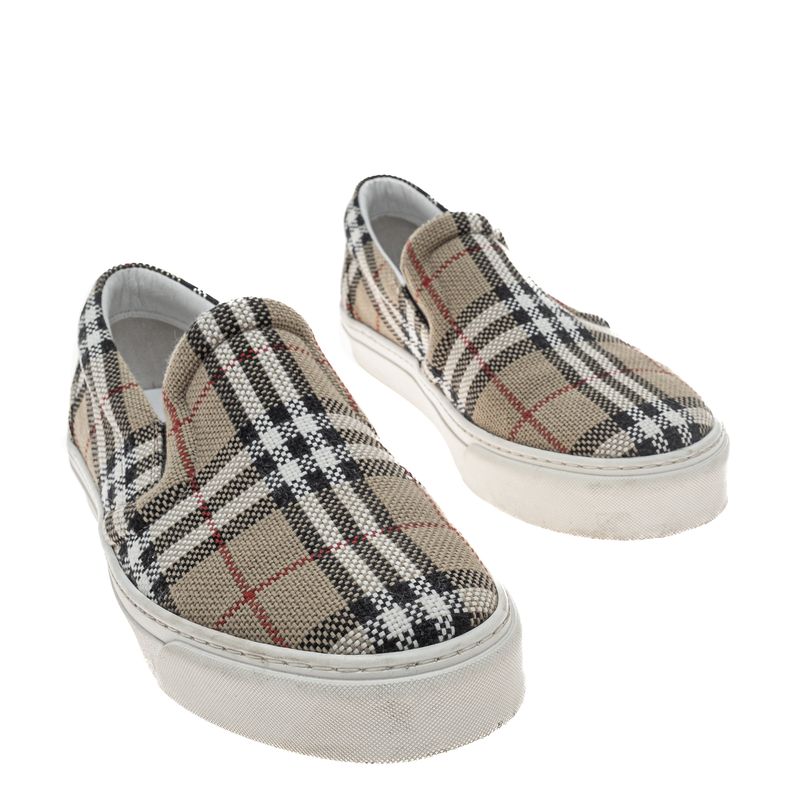 Tenis-Burberry-Slip-On-Housecheck-