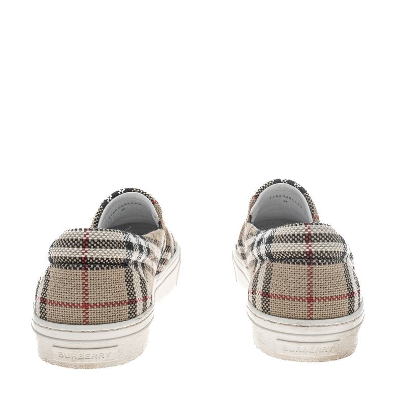 Tenis-Burberry-Slip-On-Housecheck-