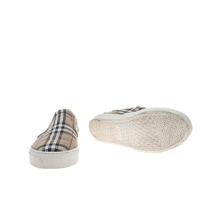 Tenis-Burberry-Slip-On-Housecheck-
