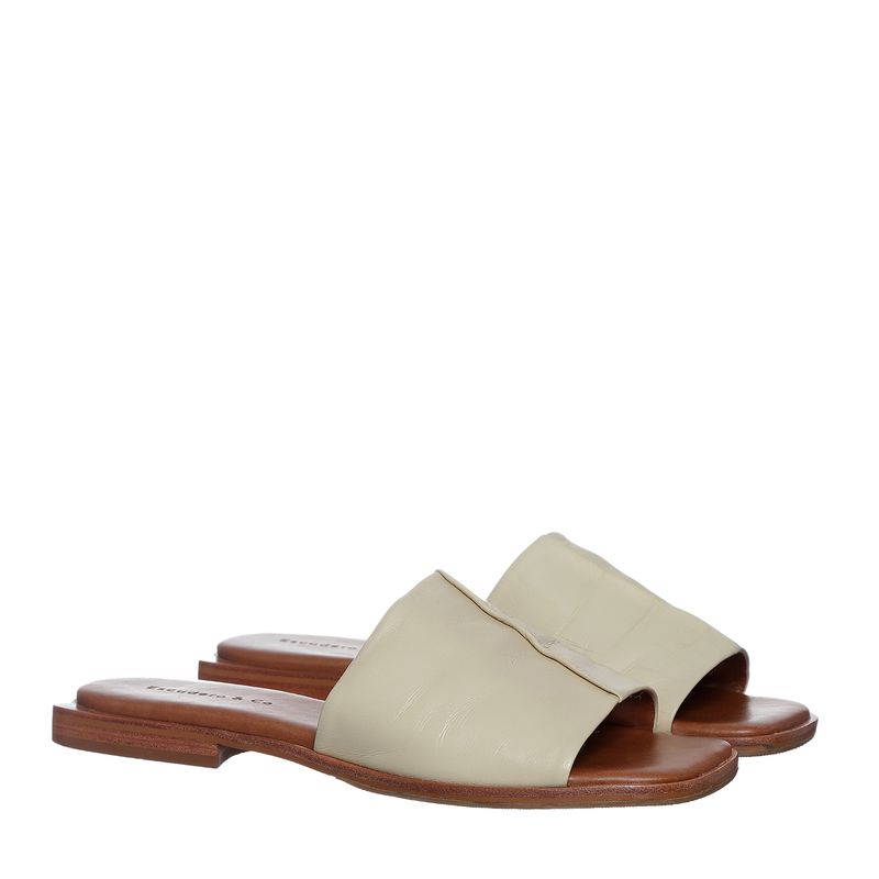 Rasteira-Escudero---Co-Acht-Couro-Creme