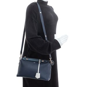 Bolsa Fendi By the Way Couro Azul