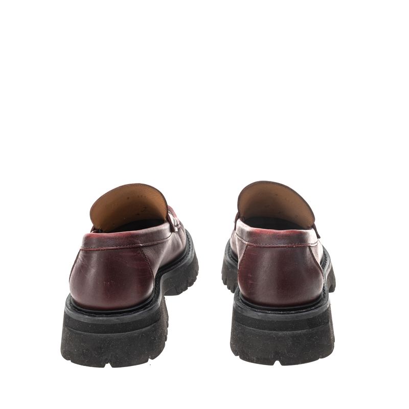Mocassim-Ferragamo-Tratorado-Couro-Vinho-