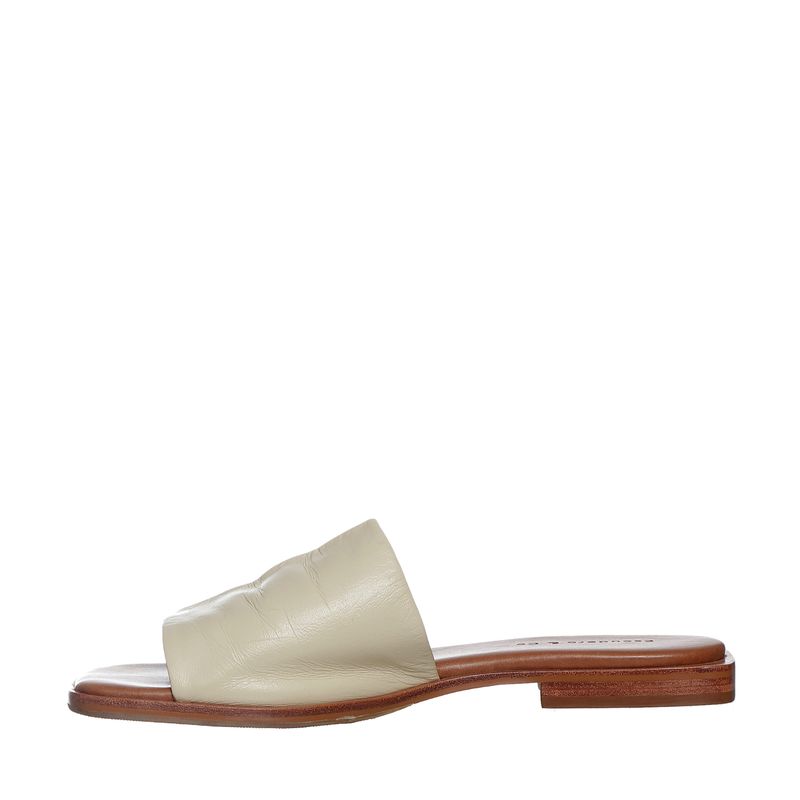 Rasteira-Escudero---Co-Acht-Couro-Creme