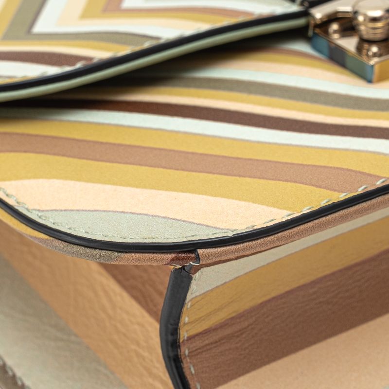 Bolsa-Valentino-Garavani-Glamlock-Estampada-