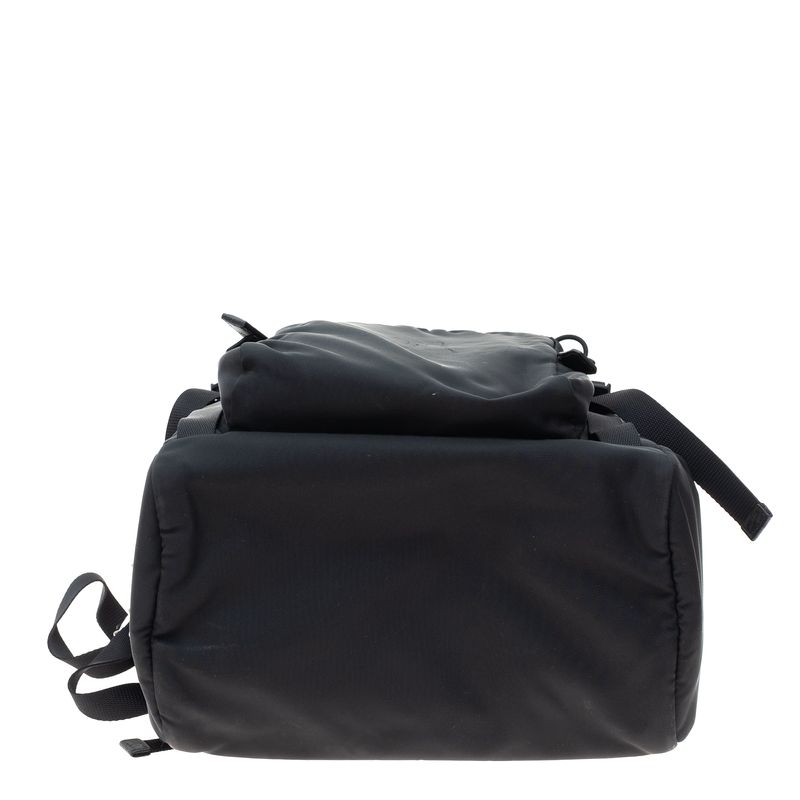 Mochila-Prada-Re-Nylon-Preto-