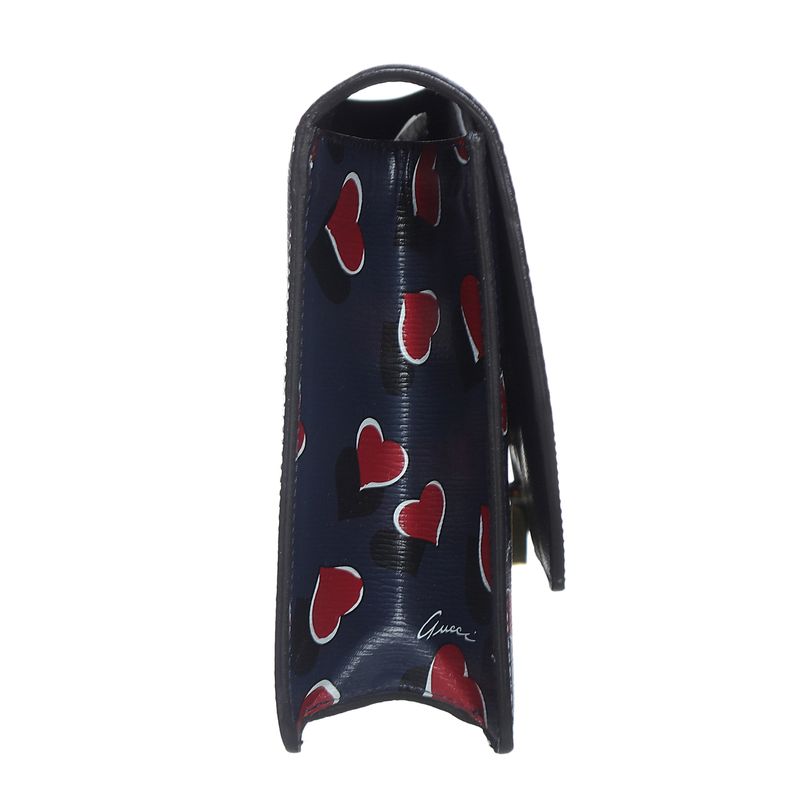 Clutch-Gucci-Estampa-Coracoes