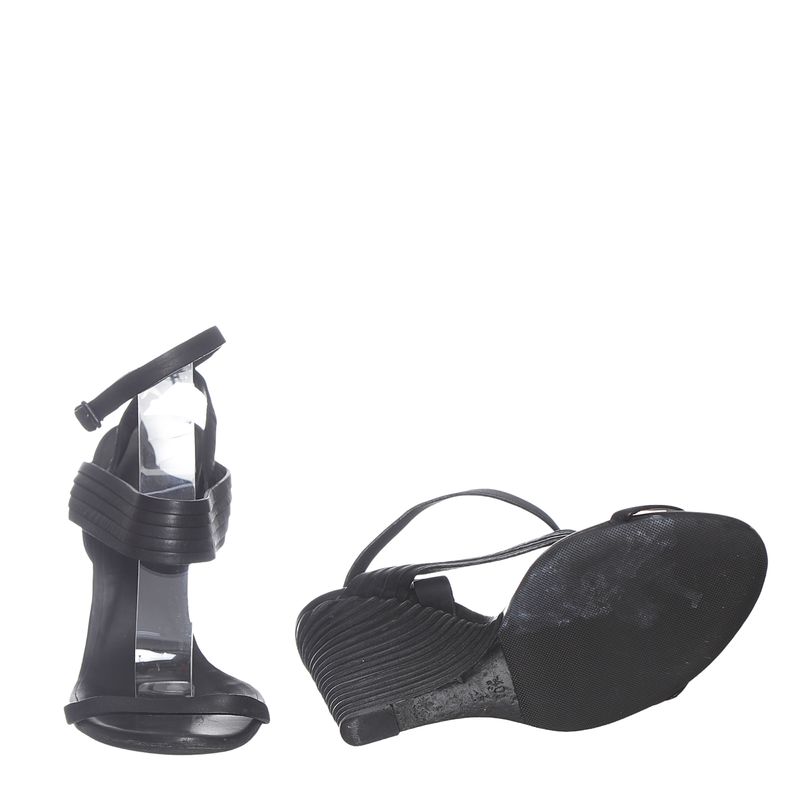 Sandalia-Bottega-Veneta-Couro-Preta