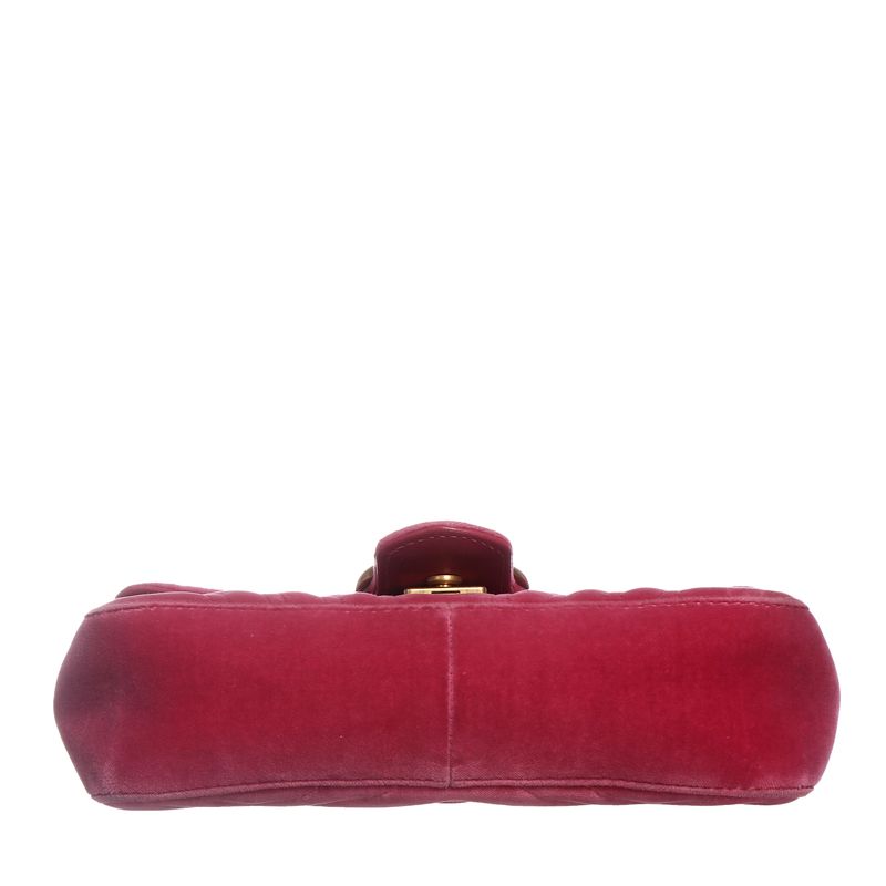 Bolsa-Gucci-Marmont-Pequena-Veludo-Rosa-