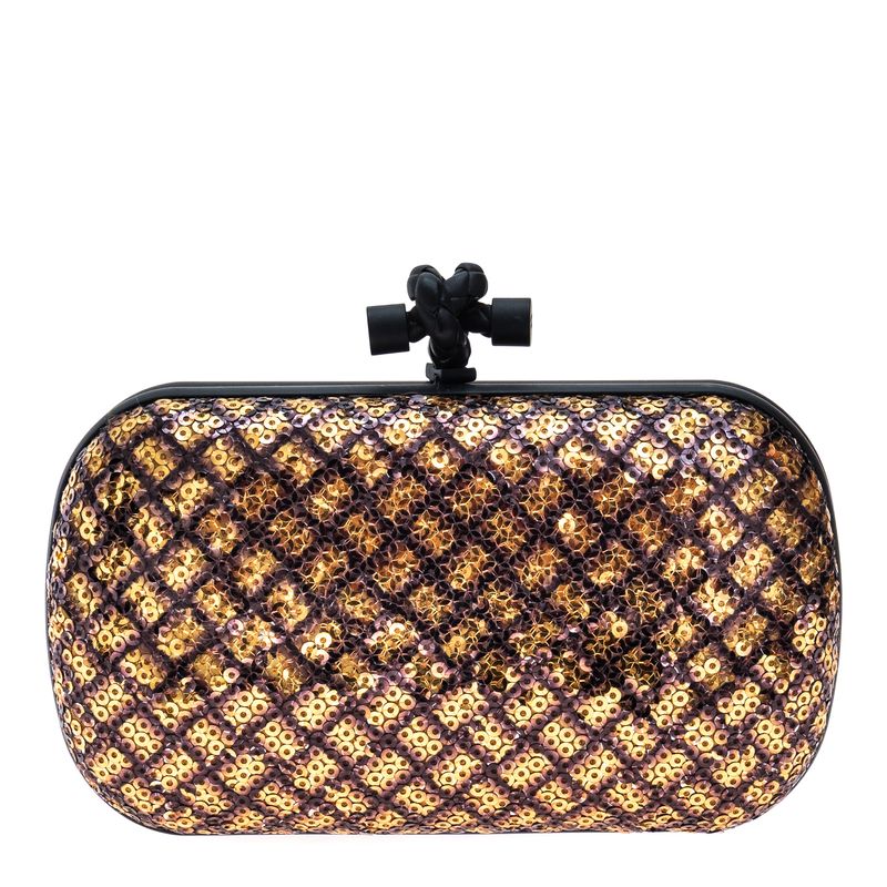 Clutch-Bottega-Veneta-Paete-Dourado-e-Preto-