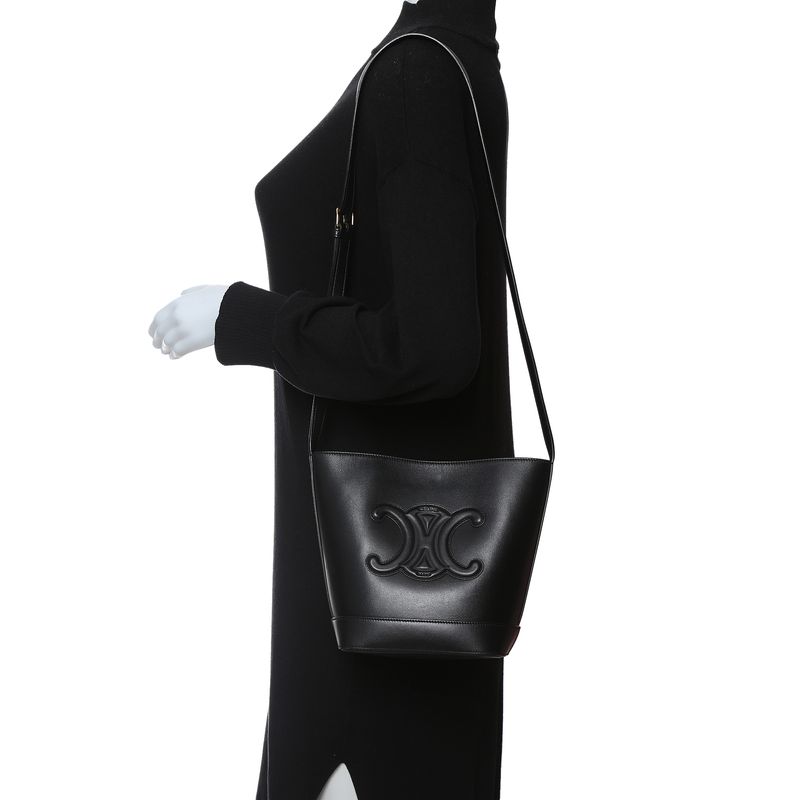 Bolsa-Celine-Bucket-Couro-Preta