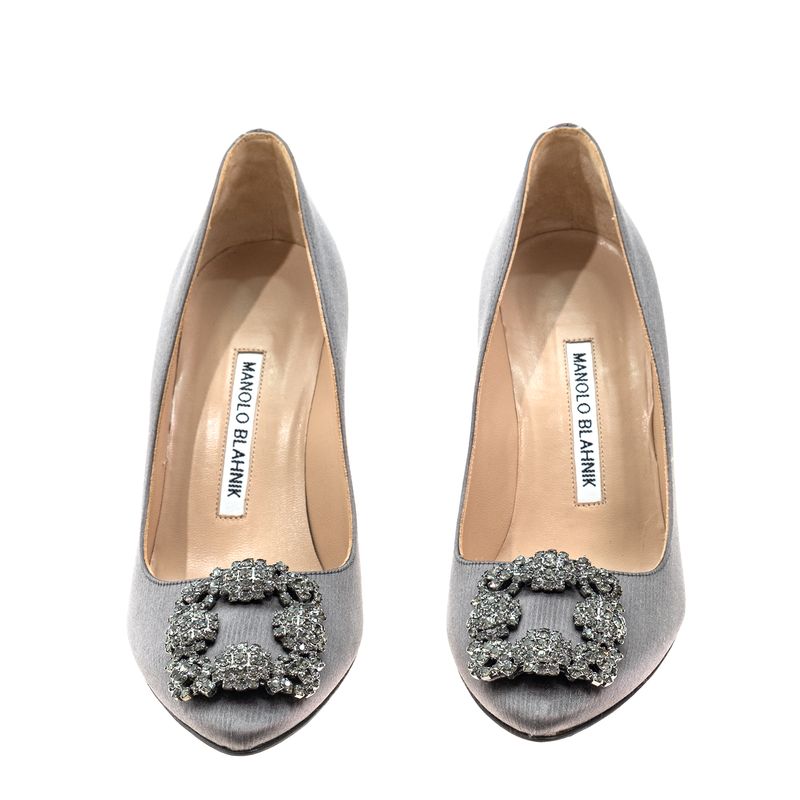 Sapato-Manolo-Blahnik-Hangisi-Cinza-