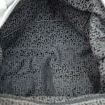 Bolsa-Longchamp-Le-Pliage-Couro-Cinza-e-Alca-Extra-