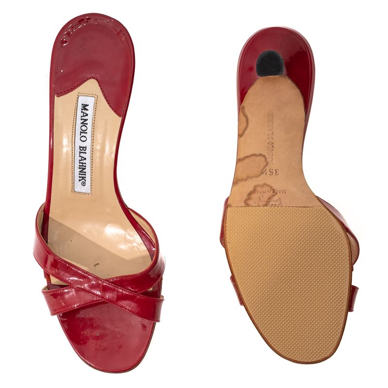 Sandalia-Manolo-Blahnik-Mule-Verniz-Vermelho-