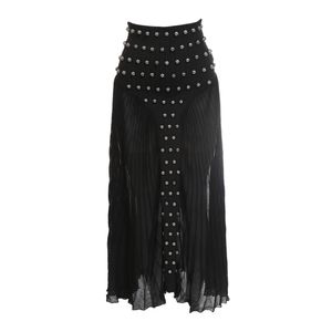 Saia Andrea Bogosian com Rebite Preta